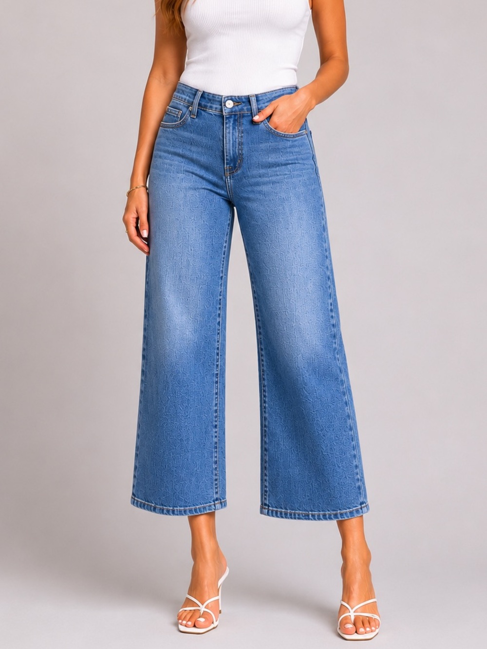 NYDJ Lift Tuck Wide Leg Crop Jeans Size 6 Light Wash Stretch Denim Mid Rise